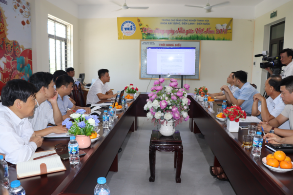 Trường Cao đẳng Công nghiệp Thanh Hóa tổ chức nghiệm thu hệ thống giáo trình đào tạo cập nhật, tiệm cận tiêu chuẩn tiên tiến